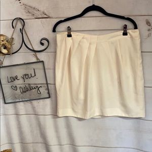 Gap; Cream; A-Line Skirt; 10